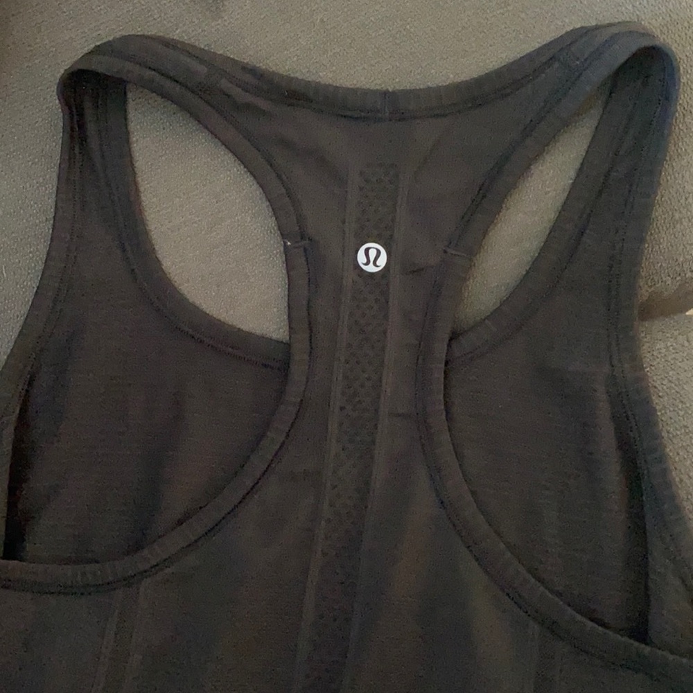 Lulu Leon Black Swiftly Tank!